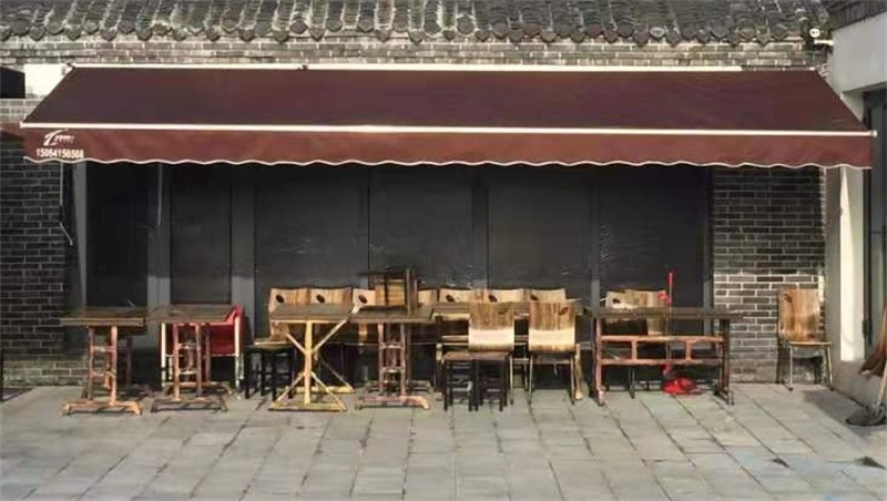 防止陽(yáng)光照射可以用紡織布制成遮陽(yáng)棚